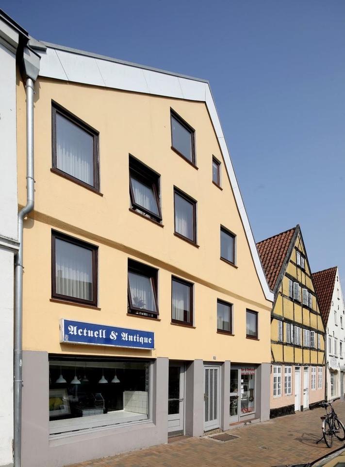 Thumbnail-Denkmalgeschütztes Wohnhausmit Gewerbeeinheit