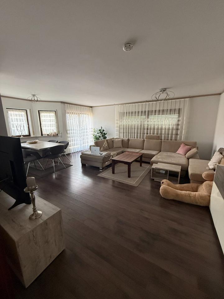 Thumbnail-Moderne 4-Zimmer Erdgeschosswohnung mit Terrasse & Garten in Topl