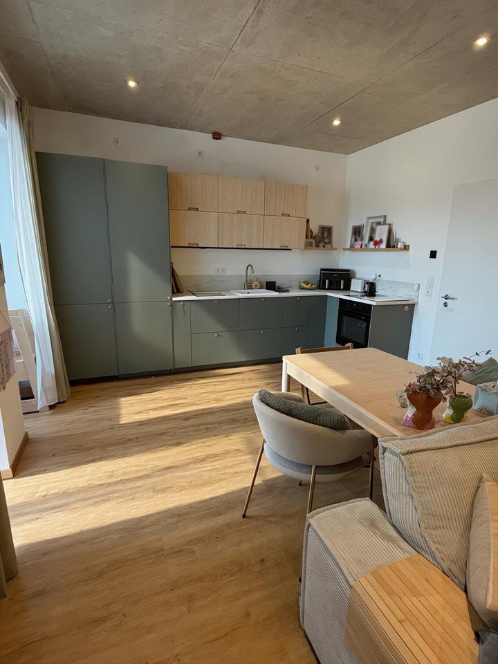 Thumbnail-Sanierte 4-Zimmer-Wohnung mit Balkon in Weißenstadt zu vermieten