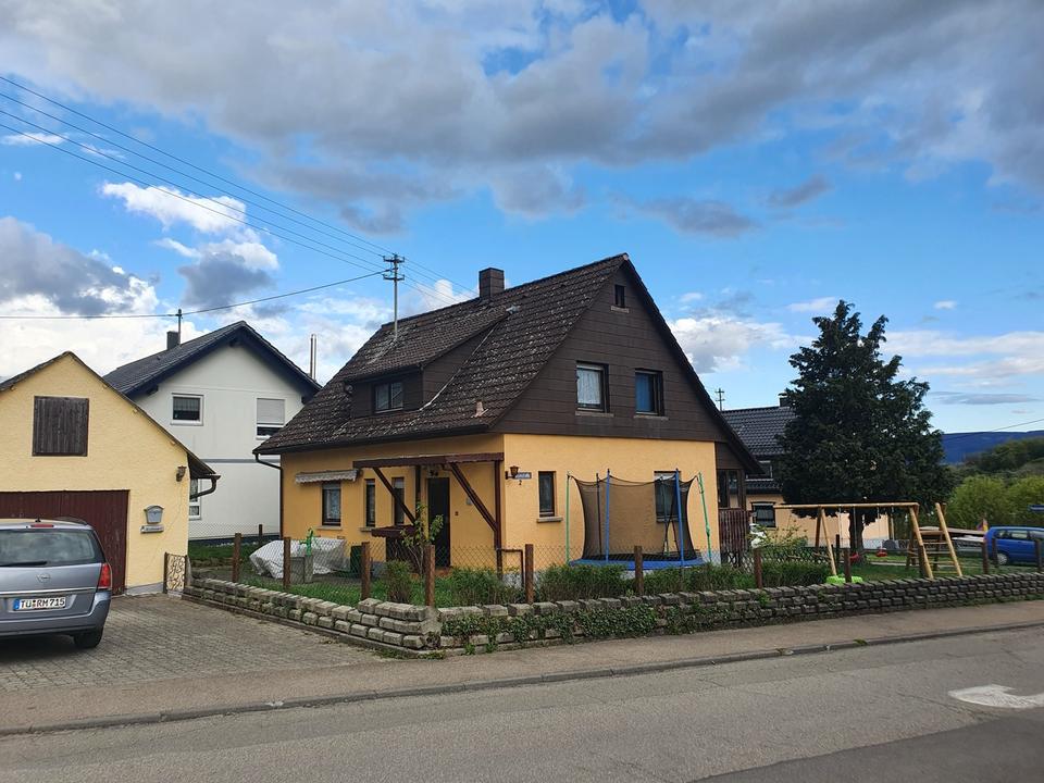 Thumbnail-Schönes Einfamilienhaus in ruhiger Lage