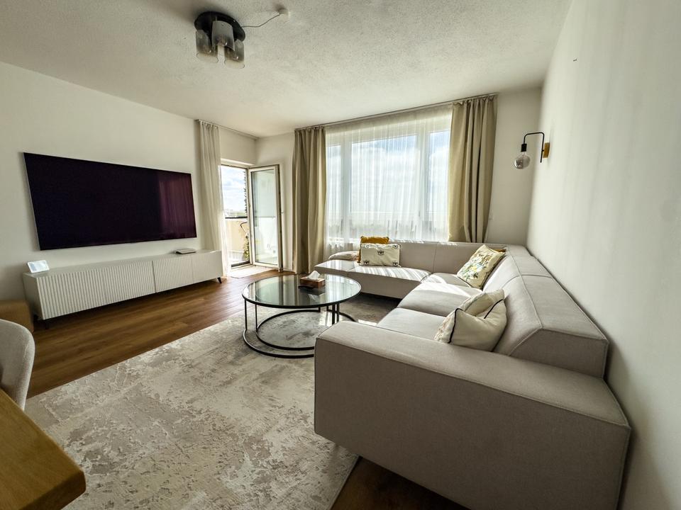 Thumbnail-Helle 3-Zimmer Wohnung im 5. OG mit Balkon in Nieder-Olm