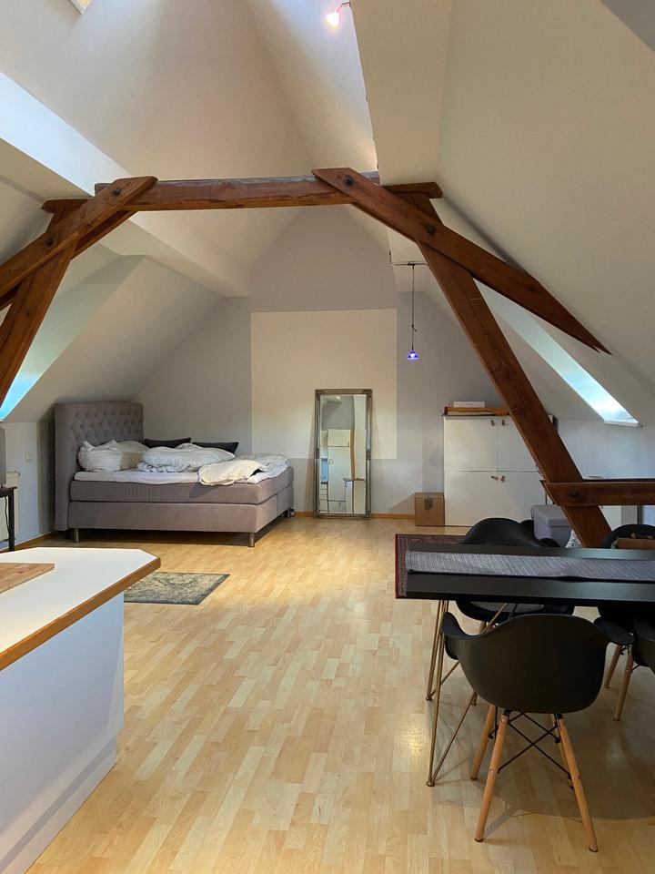 Thumbnail-Einzigartige Studiowohnung1-Zimmer-Apartment