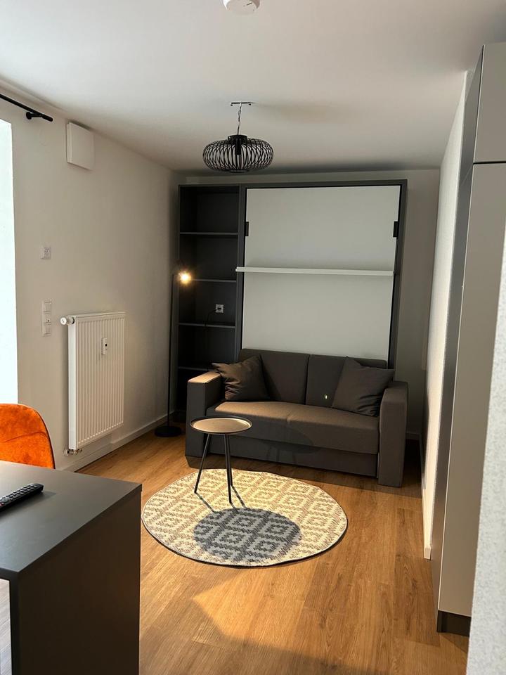 Thumbnail-Wunderschöne möblierte 1,5 Zimmerwohnung mit Balkon