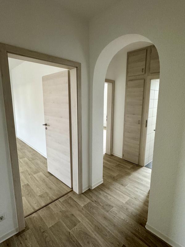 Thumbnail-Super helle und neu sanierte Wohnung in zentraler Lage zu vermieten