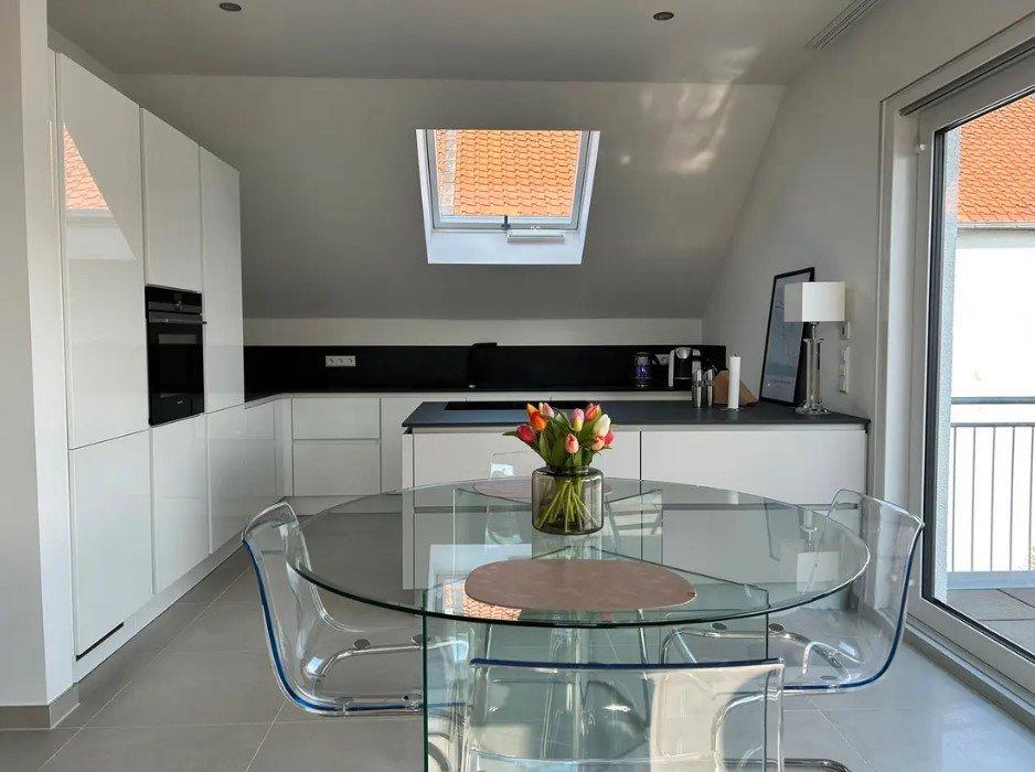 Thumbnail-Teilmöblierte 3-Zimmer-Wohnung mit luxuriöser Ausstattung Neubau