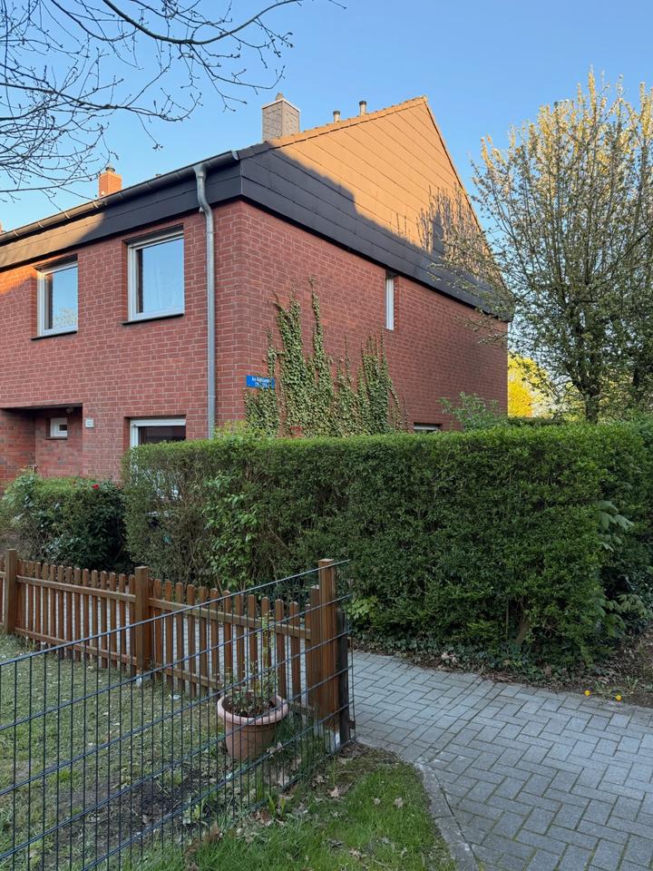 Thumbnail-Reihenendhaus mit Garten in Südlage in OHZ von PRIVAT
