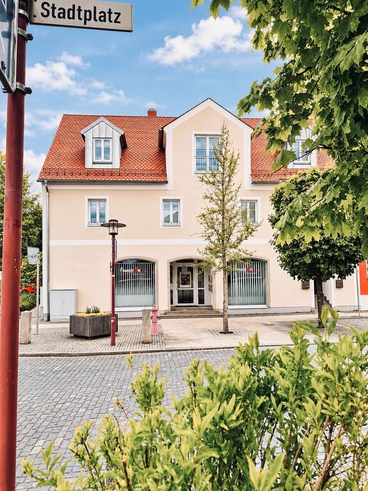 Thumbnail-Zentrale Gewerbeimmobilie in Windischeschenbach