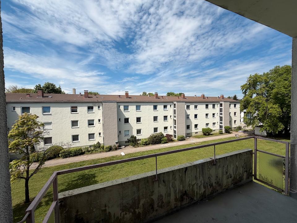 Thumbnail-Unrenovierte Vierzimmerwohnung in Kirchseeon-Eglharting