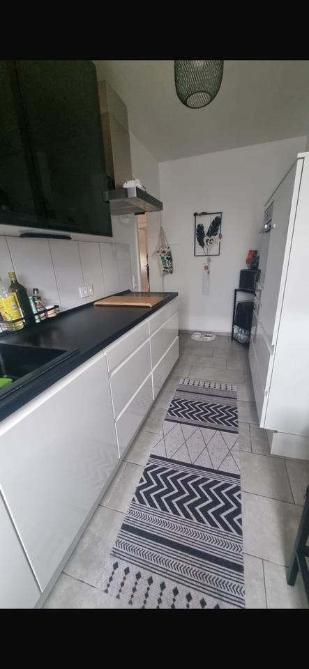 Thumbnail-BOT Eigen Schöne 3,5 Zimmer Wohnung 65qm mit Balkon