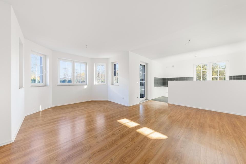 Thumbnail-Moderne 3-Zimmer-Maisonette mit eigenem Garten