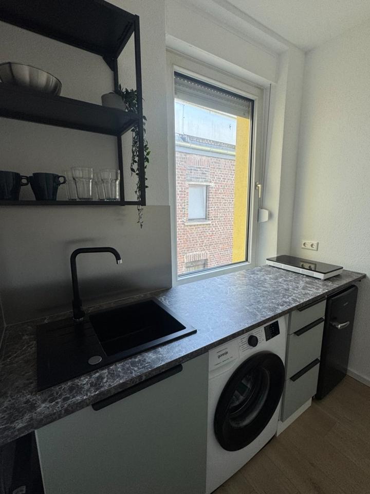 Thumbnail-Möbliertes 1-Zimmer-Apartment nähe Markt in MG