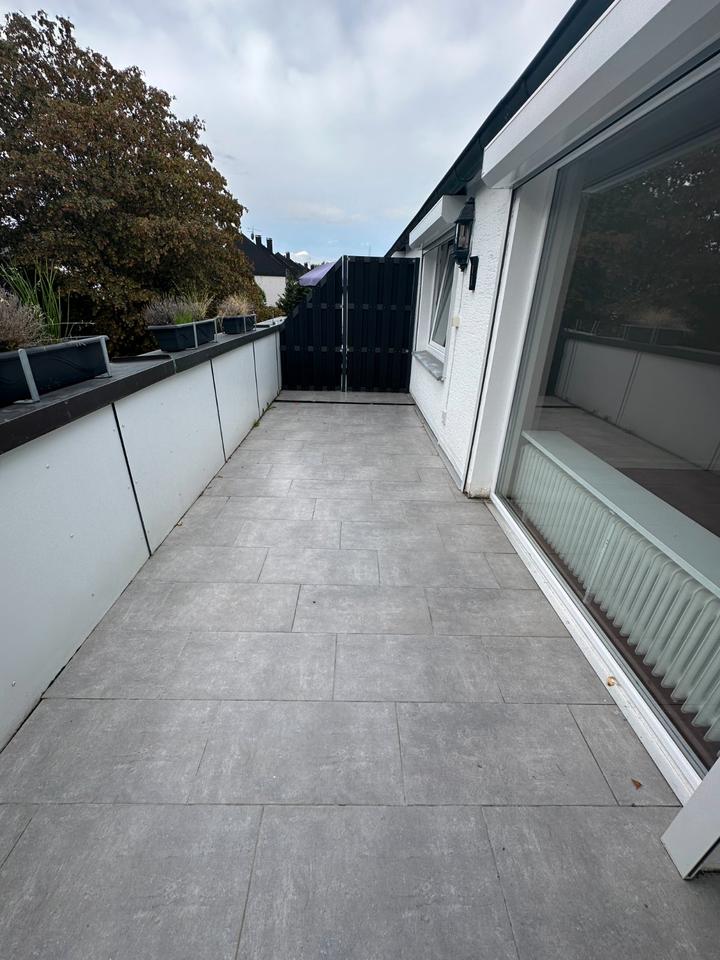Thumbnail-Wunderschöne 2-Zi-Whg mit großer Terrasse und Garage!