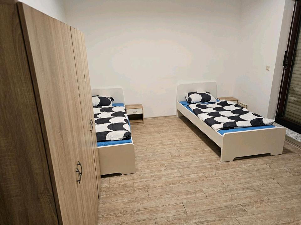 Thumbnail-Dantes Zimmer