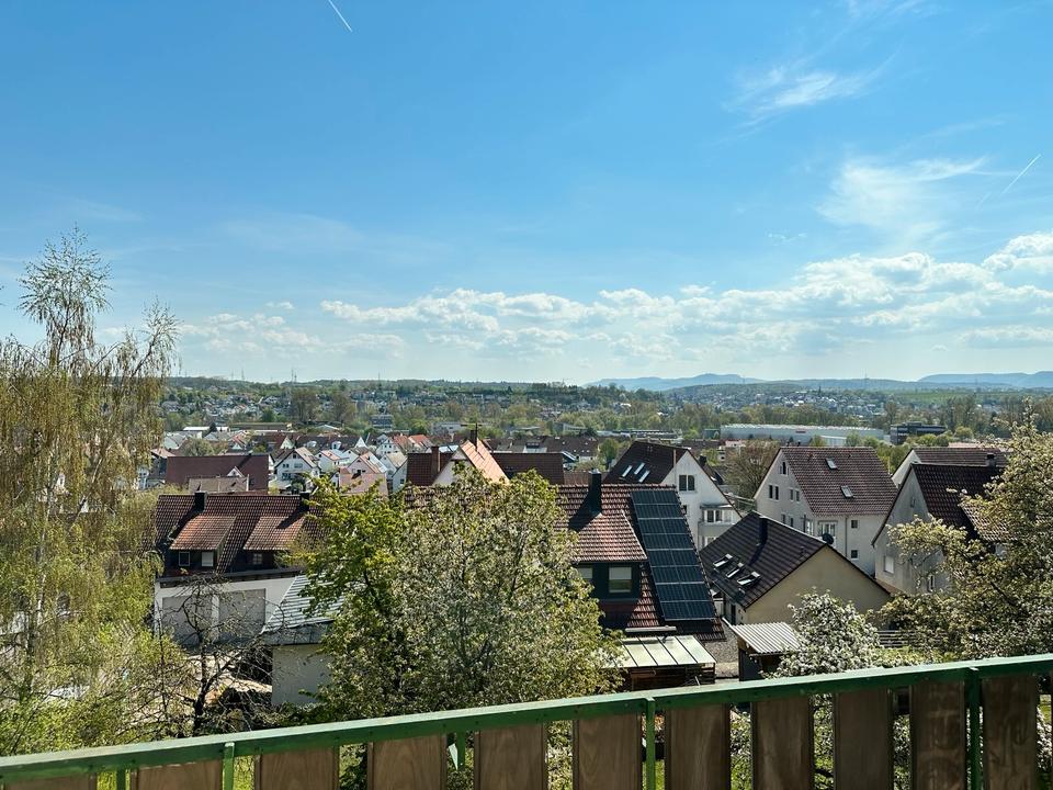 Thumbnail-Erstbezug nach Renovierung: Helle 3- Zi. Wohnung, Unterensingen