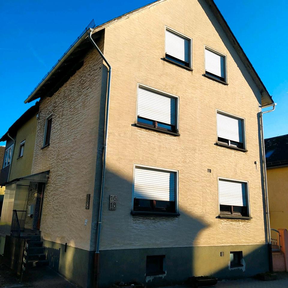 Thumbnail-Wohnhaus 130m², in Rettert zu vermieten