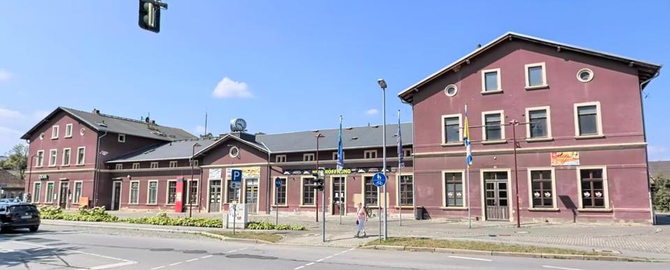 Thumbnail-Fläche für Automatenaufstellung zu vermieten, zentral und direkt am Bahnhof Kamenz!