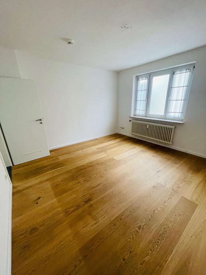 Thumbnail-Gemütliche 1,5-Zimmer-Wohnung in Augsburg Äußere Uferstr.