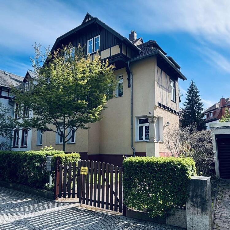 Thumbnail-Exklusives Wohnen in der Brühlervorstadt – Sanierte 4-Raumwohnung mit Balkon