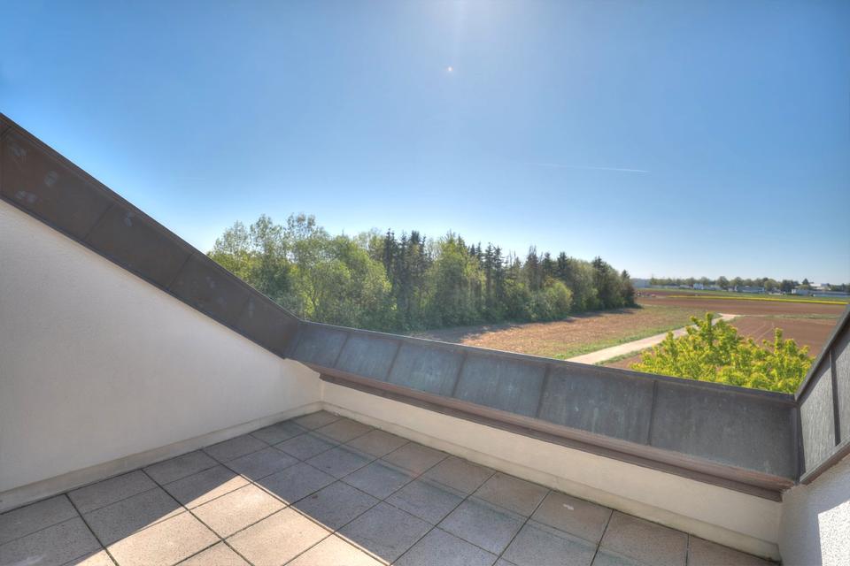 Thumbnail-Dachgeschosswohnung mit Weitblick