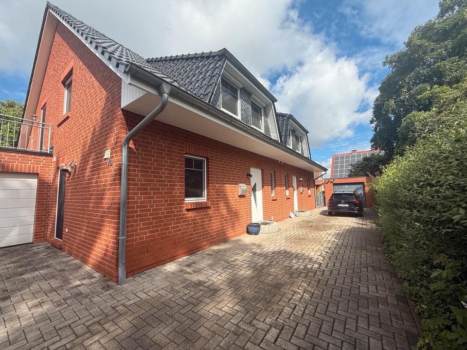 Thumbnail-Moderne Doppelhaushälfte Garten, Garage und Zukunftsperspektive