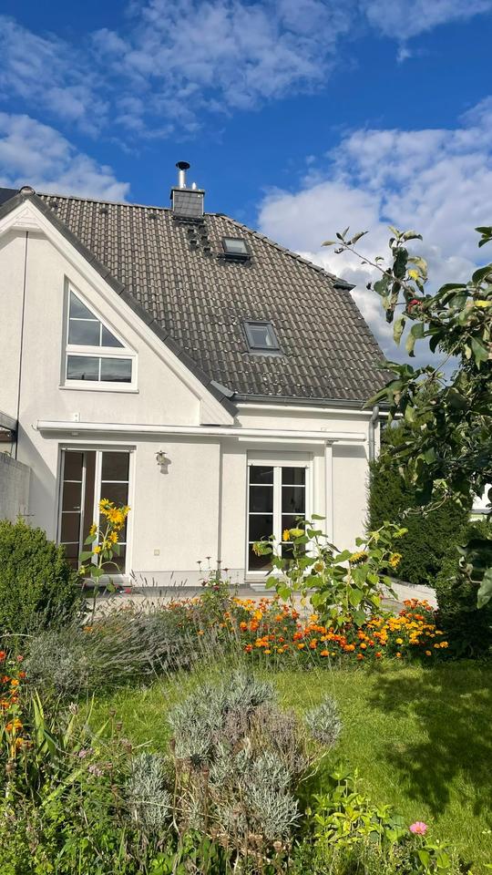 Thumbnail-PRIVAT - Raumwunder Doppelhaushälfte in Berlin-Mahlsdorf