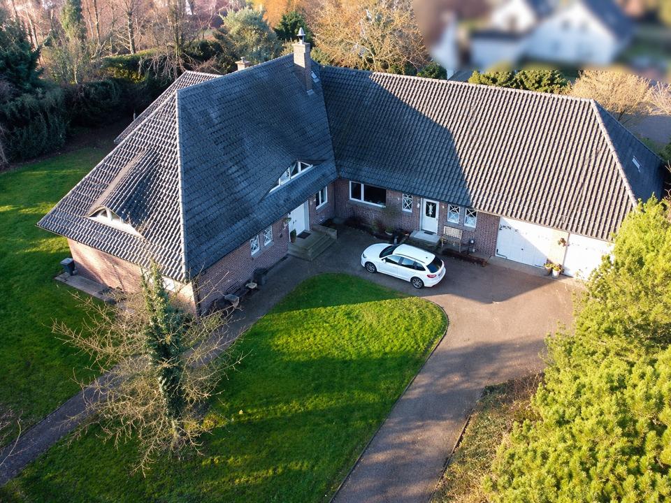 Thumbnail-Exklusives Wohnhaus mit Praxis auf großem Grundstück in Lemförde
