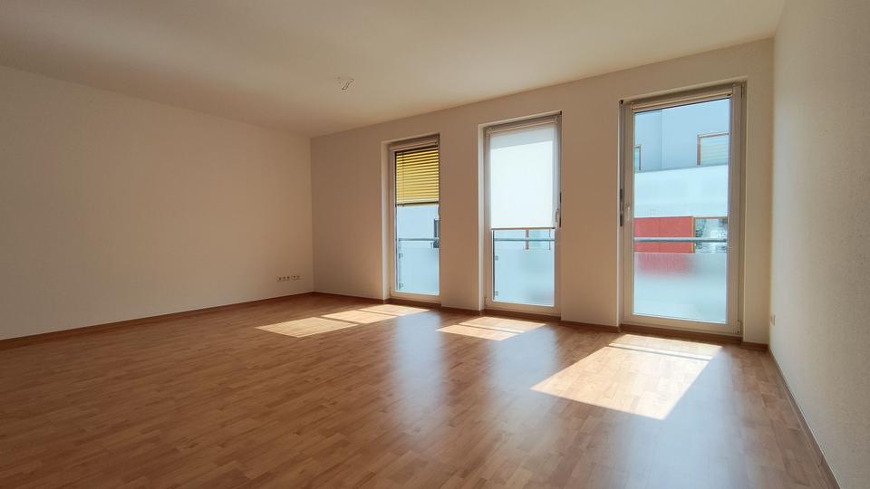 Thumbnail-Großzügige 3-Zimmer-Wohnung mit Balkon in Erfurt-Zentrum