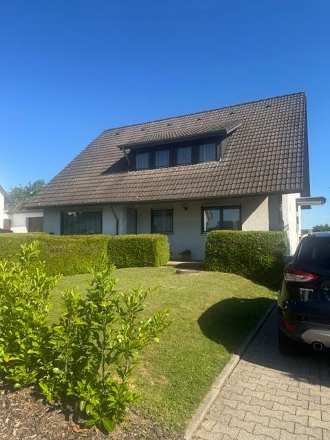 Thumbnail-Haus mit großem Grundstück