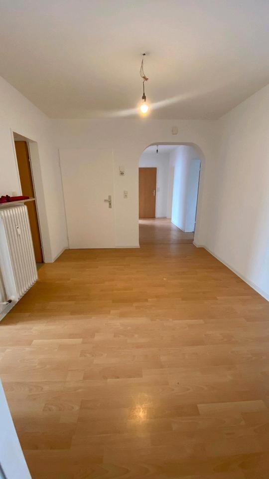 Thumbnail-Großzügige 5- Zimmer Wohnung in Lampertheim-Hofheim