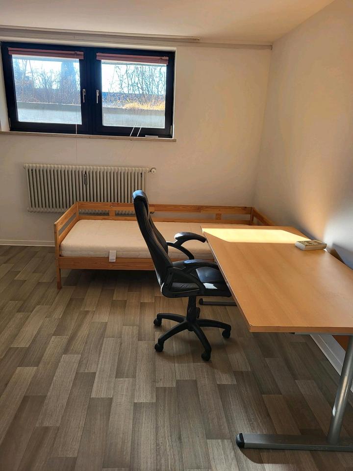 Thumbnail-Separate Single Room with kitchen