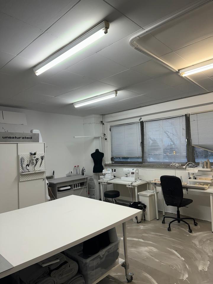 Thumbnail-Atelier freier Arbeitsplatz für kreatives Arbeiten