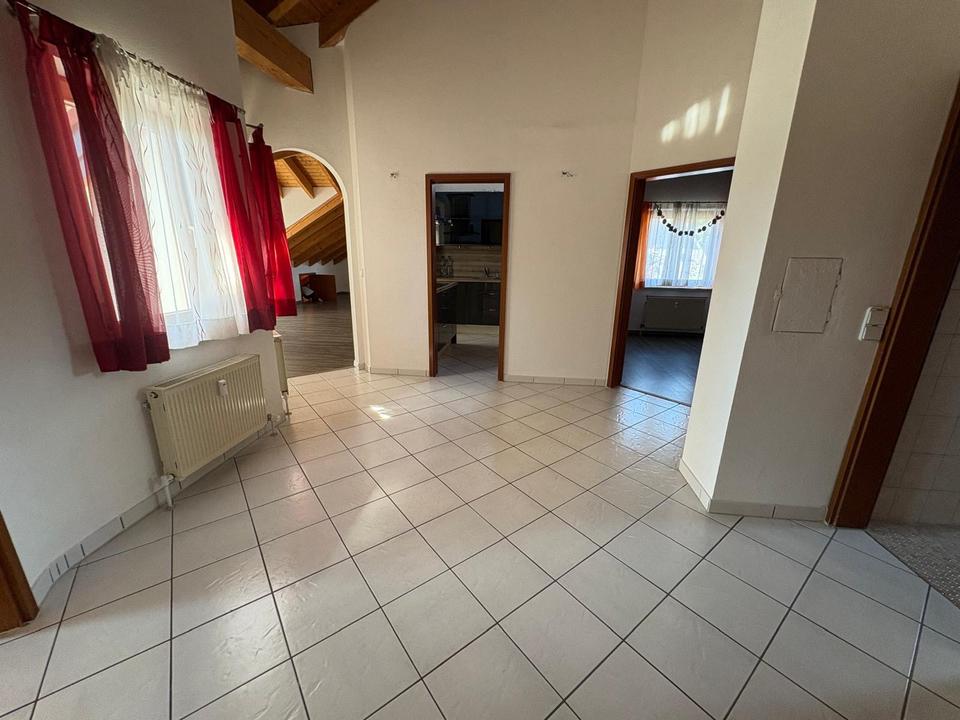 Thumbnail-Helle 3,5 Zimmer Dachgeschosswohnung mit Südwestbalkon