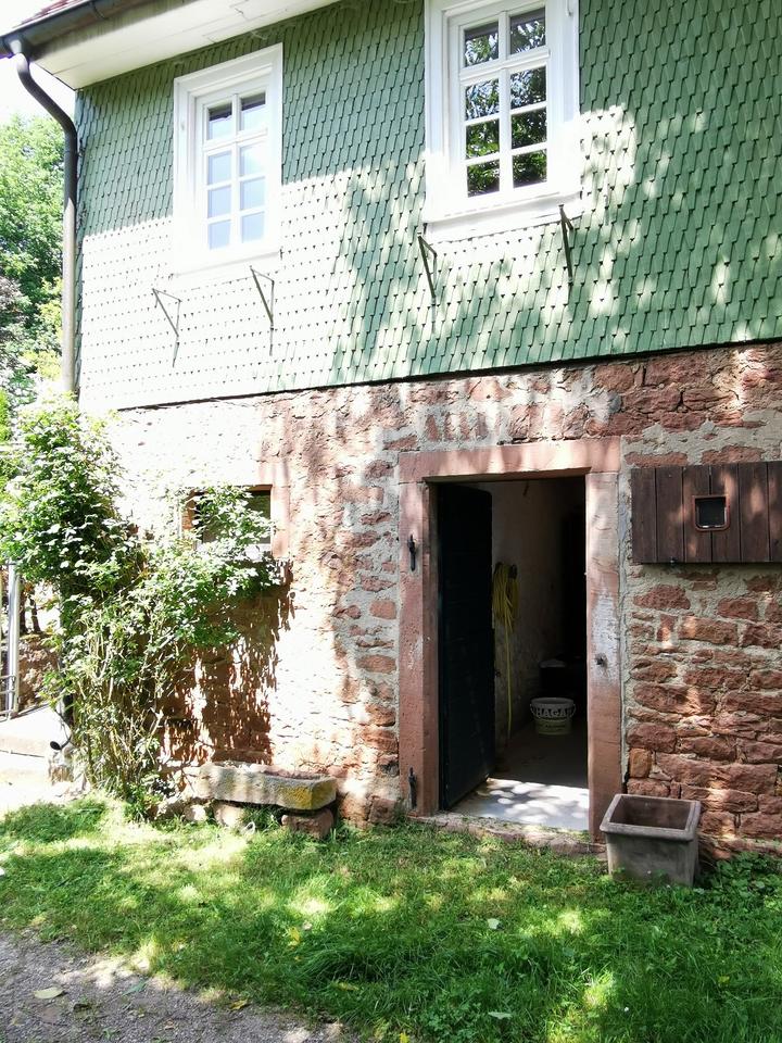 Thumbnail-Historisches Forsthaus Odenwald Alleinlage Bauernhaus Ferienhaus