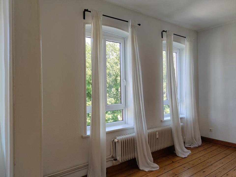 Thumbnail-Schöne, helle, zentral gelegene Altbauwohnung, 3,5 Zimmer, 80 qm