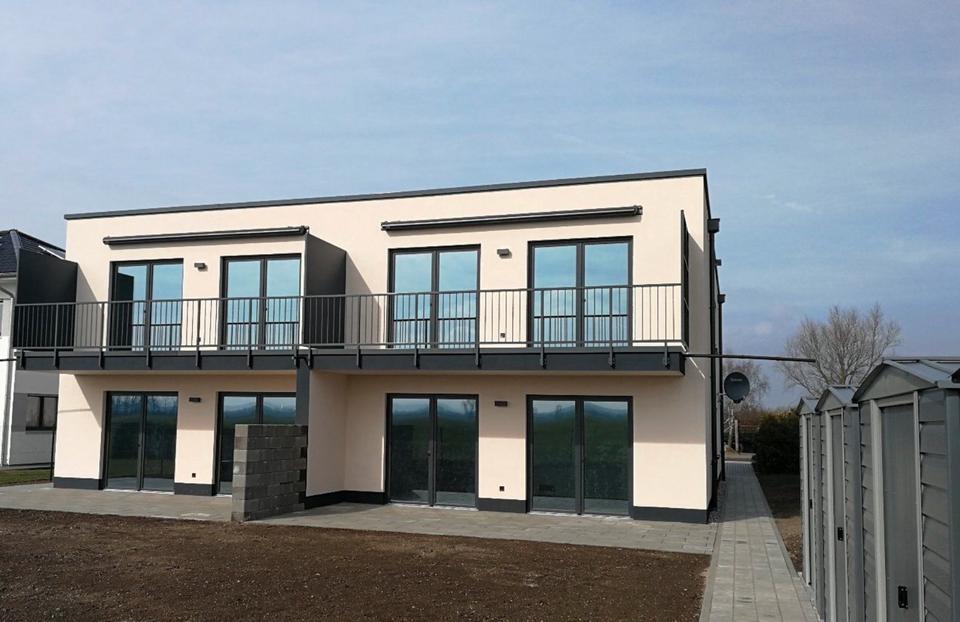 Thumbnail-Moderne Wohnung mit Terrasse und Stellplätzen