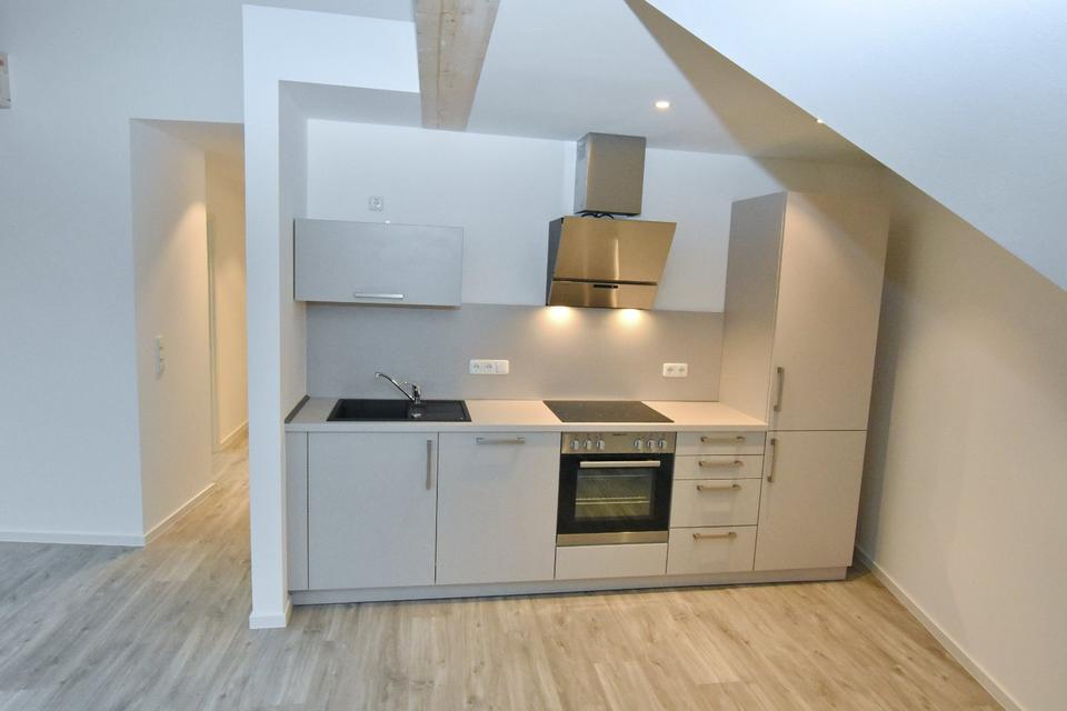 Thumbnail-Innenstadt - Charmante Dachgeschosswohnung