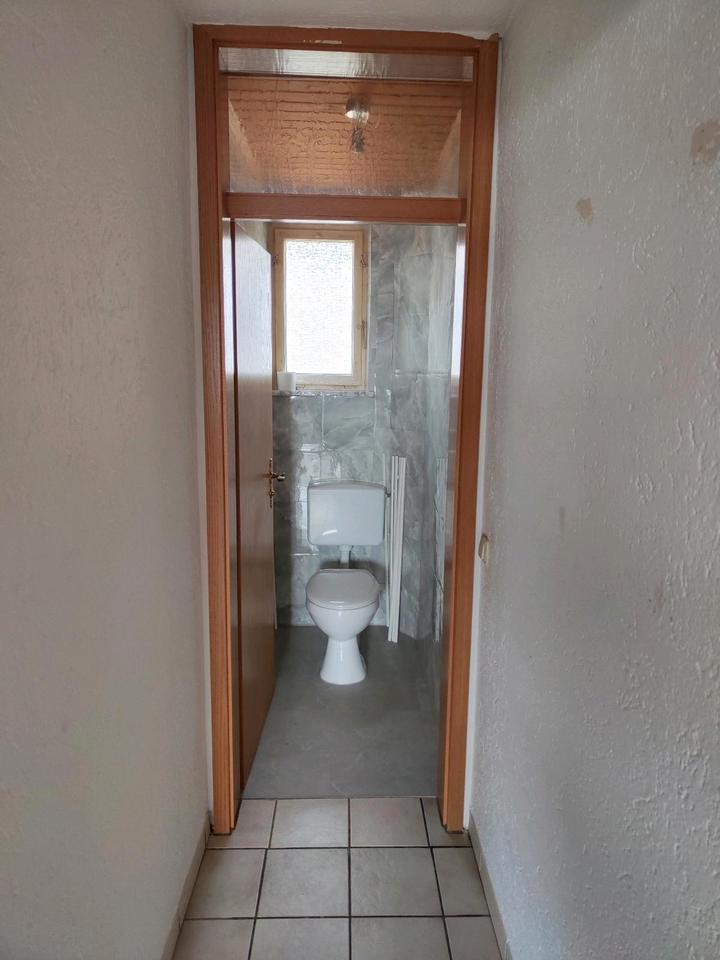 Thumbnail-3 Zimmer Wohnung mit Balkon 1. Stock in73568 Durlangen-Zimmerbach