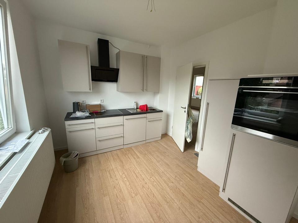 Thumbnail-Helle neue sanierte 2 Zimmer Wohnung mit EBK