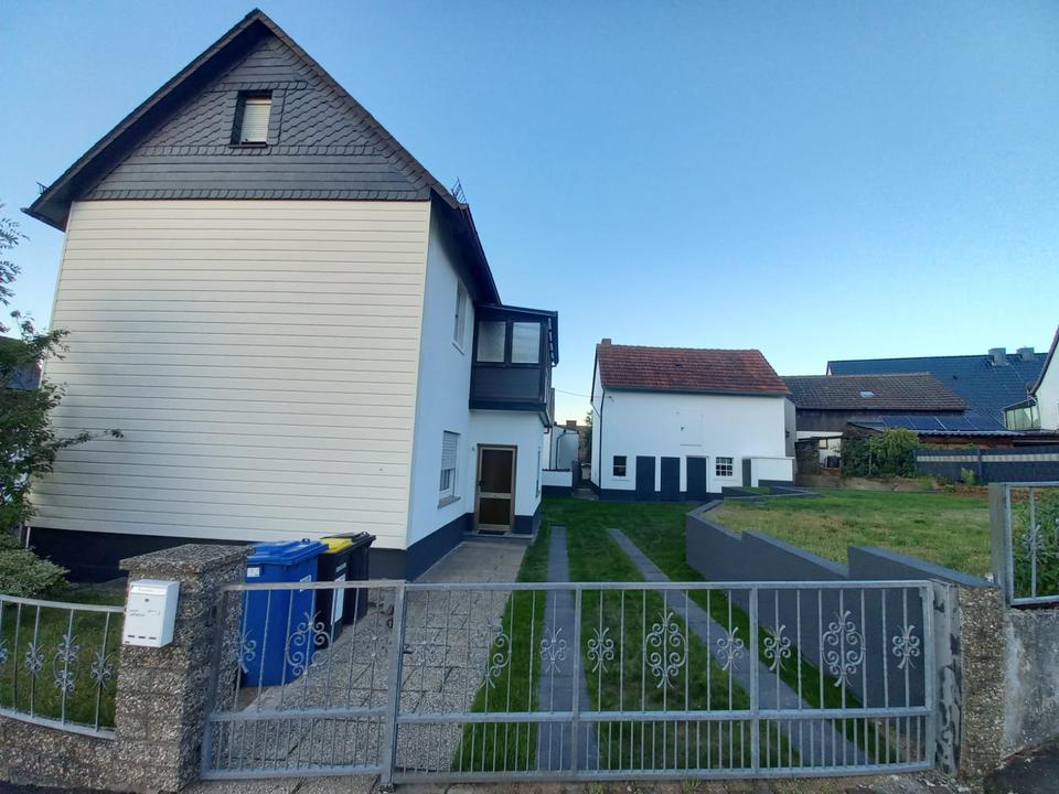 Thumbnail-Charmantes Einfamilienhaus mit Nebengebäude