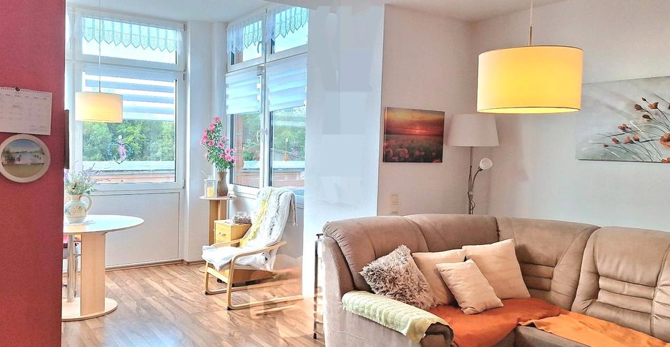 Thumbnail-Helle ruhige sanierte Zweiraumwohnung