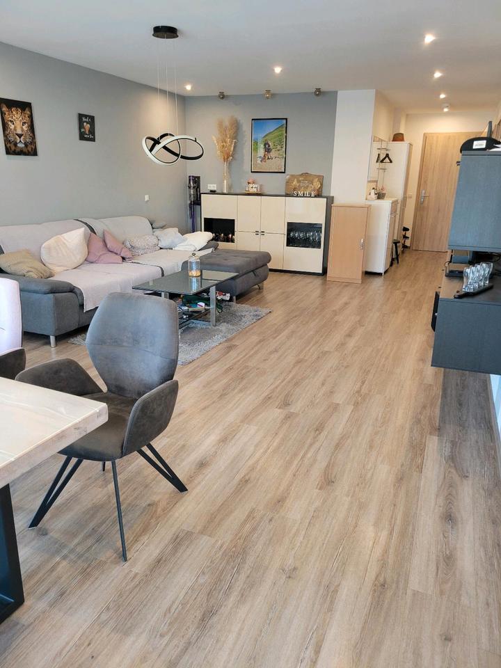 Thumbnail-Großräumige 3-Zimmer-Wohnung mit Terrasse in Burgoberbach