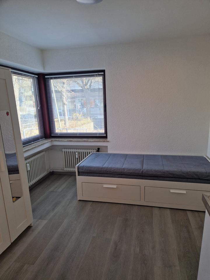 Thumbnail-Kleines Apartment (möbliert) an der Uni