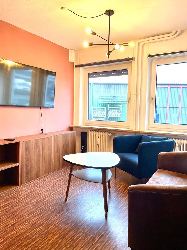 Thumbnail-Modernes Startup-Büro CoWorking (3 Zi) – Zentrumsnah & All-In