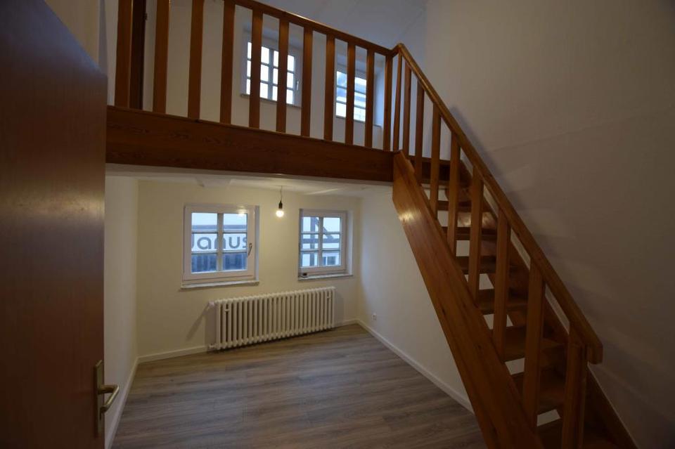 Thumbnail-+++ Ich wurde renoviert! Charmante 4-Raumwohnung über 2 Etagen mit Tageslichtbad +++