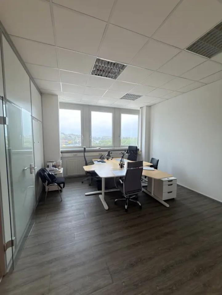 Thumbnail-Moderne Bürofläche mit Weitblick – 186 m² im obersten Stockwerk