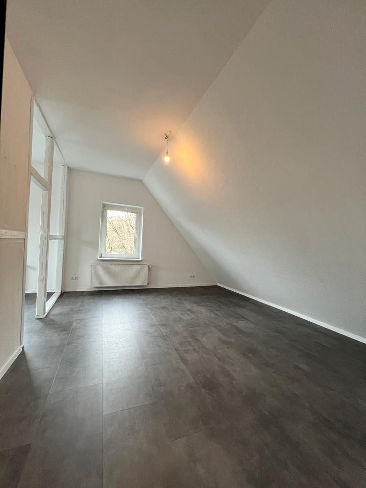 Thumbnail-Schöne 2-Zimmer Wohnung in zentraler Wohnlage