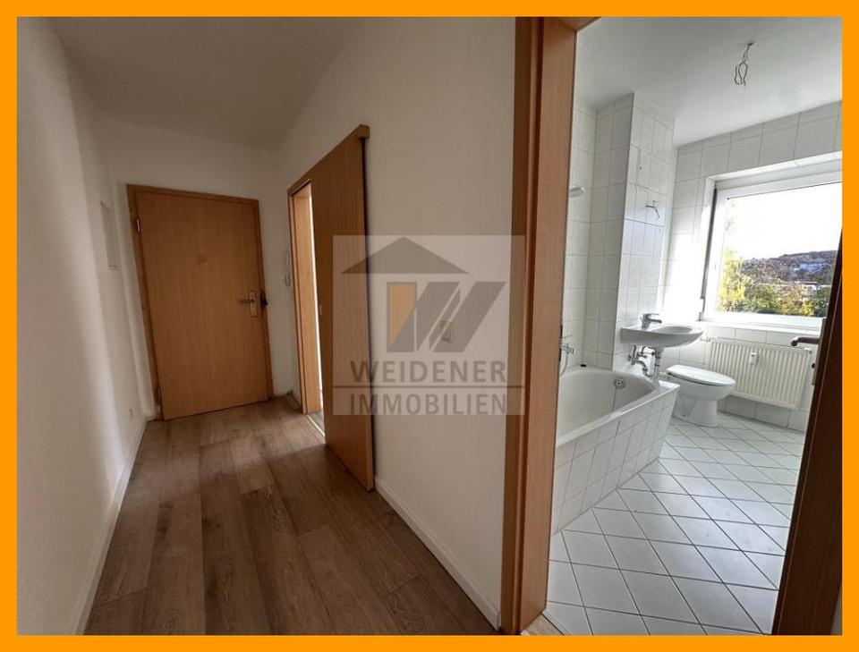 Thumbnail-mit Süd-West-Balkon: 2 Raum Wohnung in Gera-Untermhaus! Nähe Theater und FH