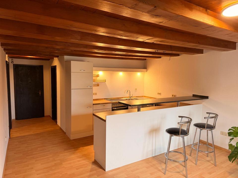 Thumbnail-TRAUMHAFT SCHÖN & RUHIG WOHNEN im idyllischen Staufen Wettelbrunn inklusive Doppelgarage & Freisitz