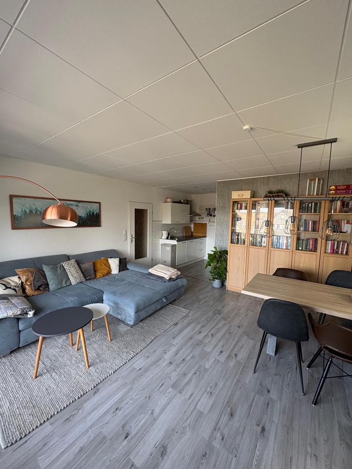 Thumbnail-2,5 ZKB-Wohnung mit Balkon und EBK in Winterberg Kernstadt