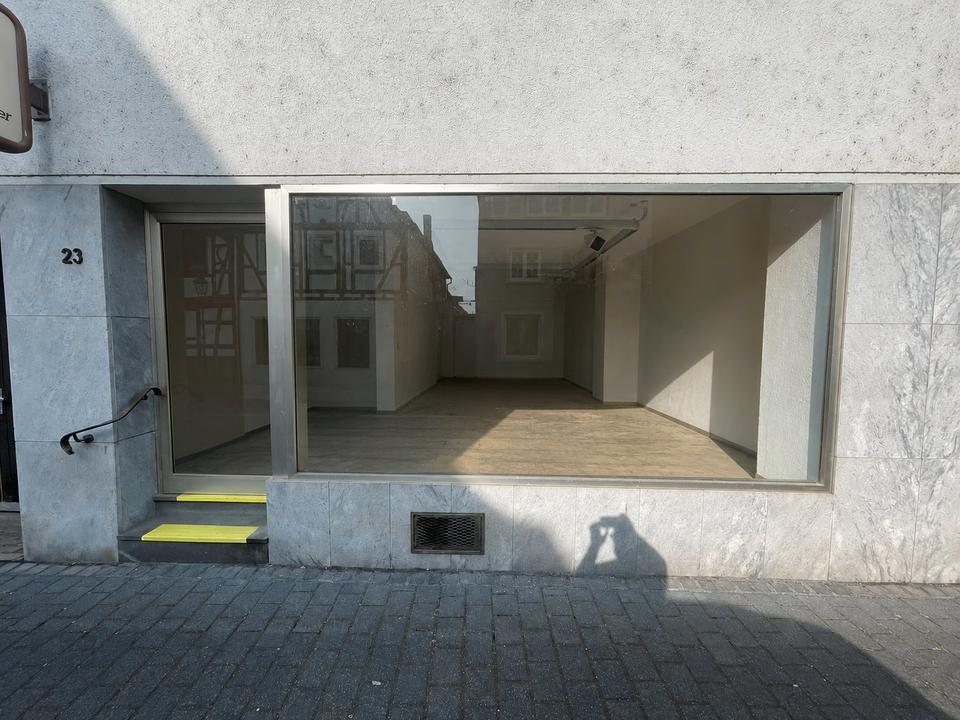Thumbnail-Gewerbeeinheit in Rhens – ca. 75 m² mit Schaufenster, WC, sofort